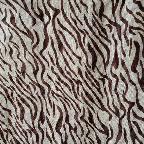 LOOK BY M SILK COTTON ANIMAL PRINT ZEBRA SCARF WRAP FRINGE BROWN CREAM - Picture 5 of 11